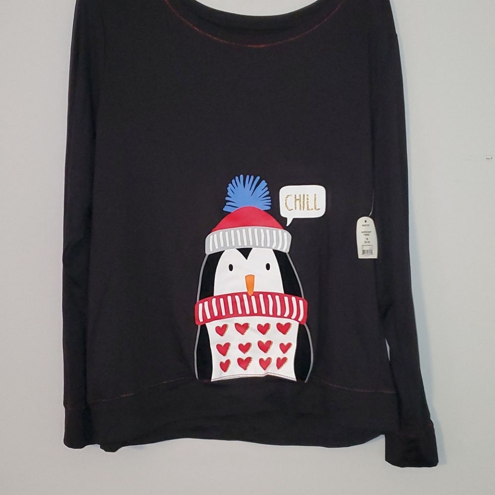 SECRET TREASURES SLEEPWEAR TOP SIZE  M